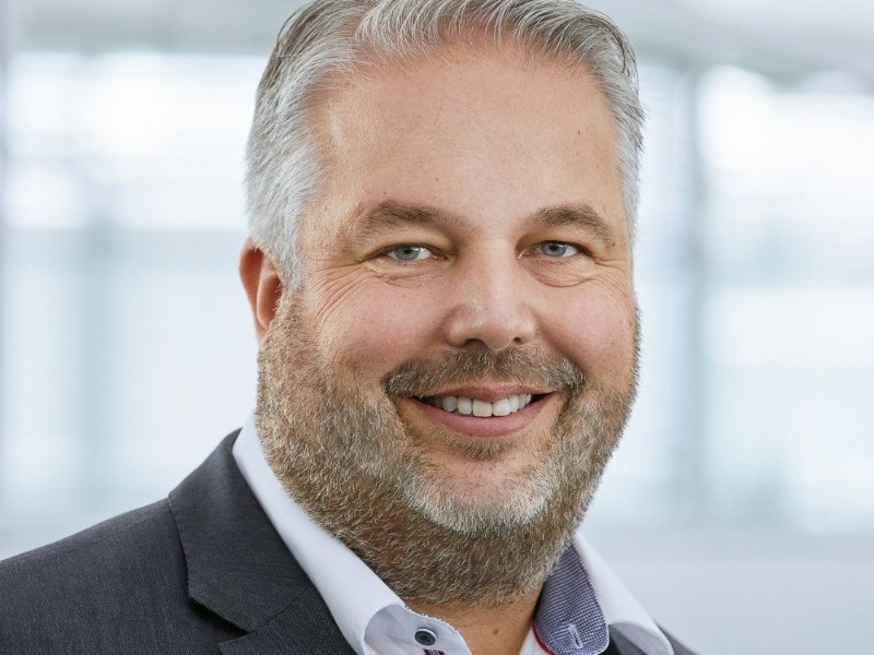 „Dem Kunden ist egal, welche Abteilung gerade im Lead ist.“ Interview mit Detlef Kloke über modernen Industrie-Go-to-Market,  Customer Journeys und die SchaltschrankGESTALTER